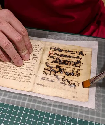 Restauration de manuscrit